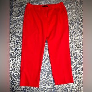 'Amanda + Chelsea' red capri  straight- leg trousers